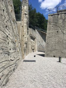Beton Freianlage zum Klettern